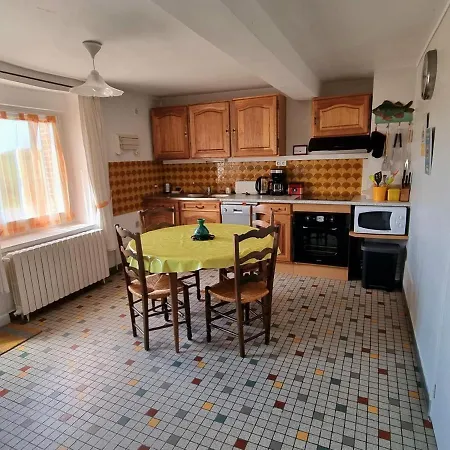 Chez Simone בית נופש Rocroi